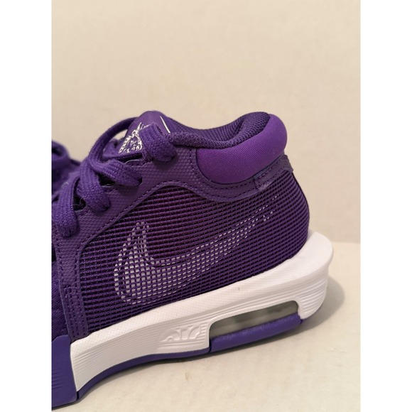 Nike LeBron Witness 8 Purple White Basketball Shoes FB9944-500 Mens 4.5 Womens 6